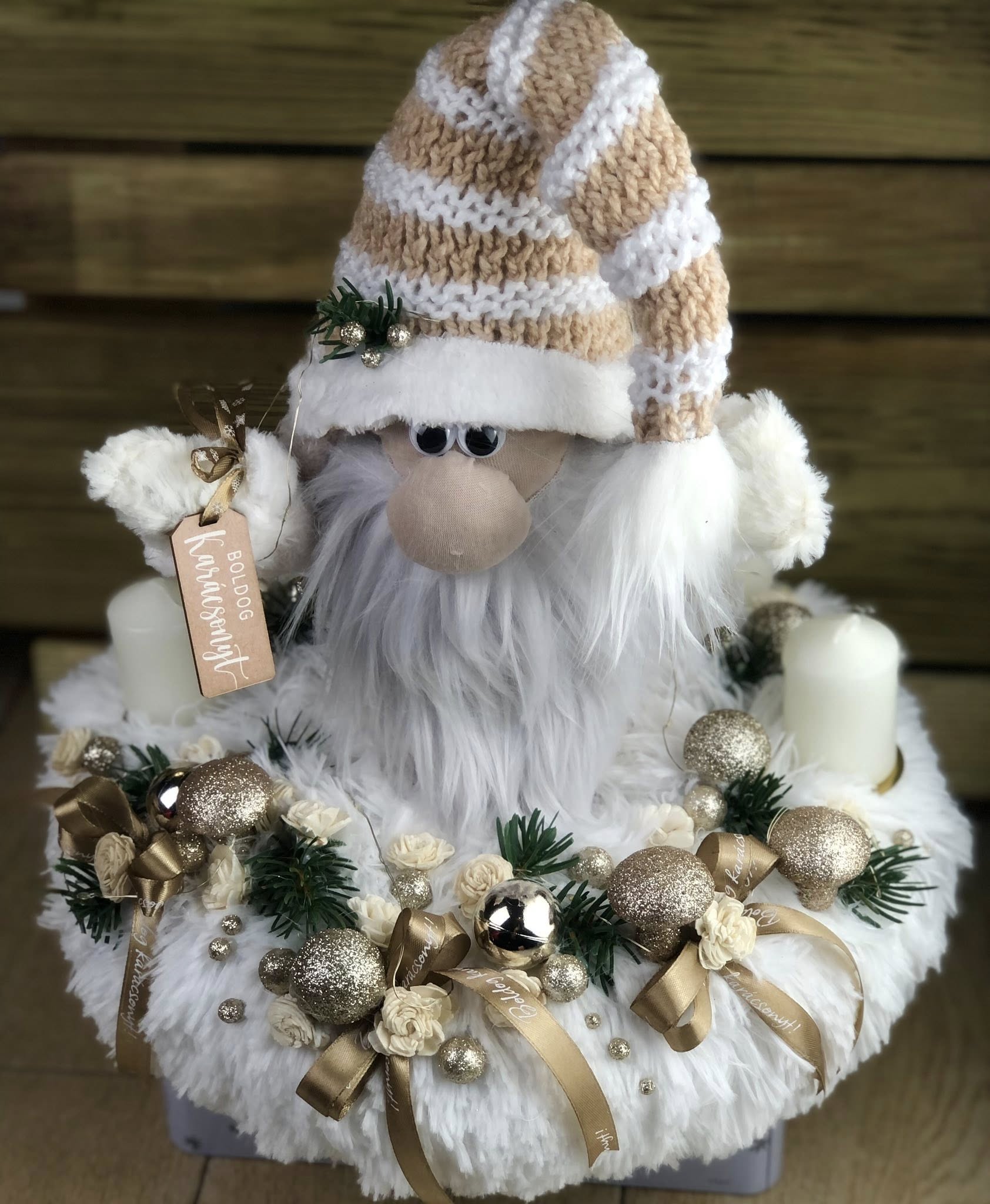 Adventi koszorú (manós) - bézs színű